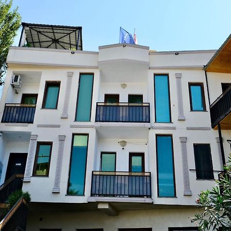 Aisi Kutaisi Hotel Luaran gambar
