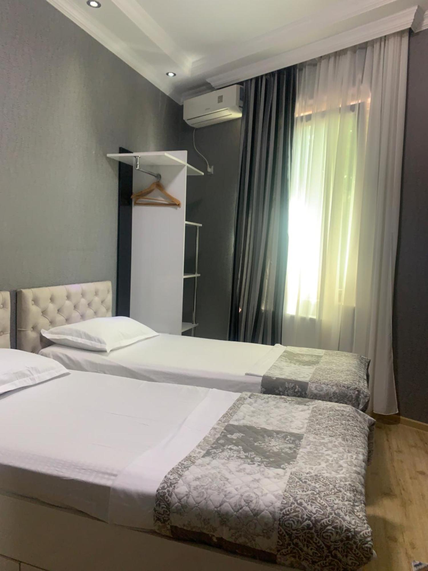 Aisi Kutaisi Hotel Luaran gambar