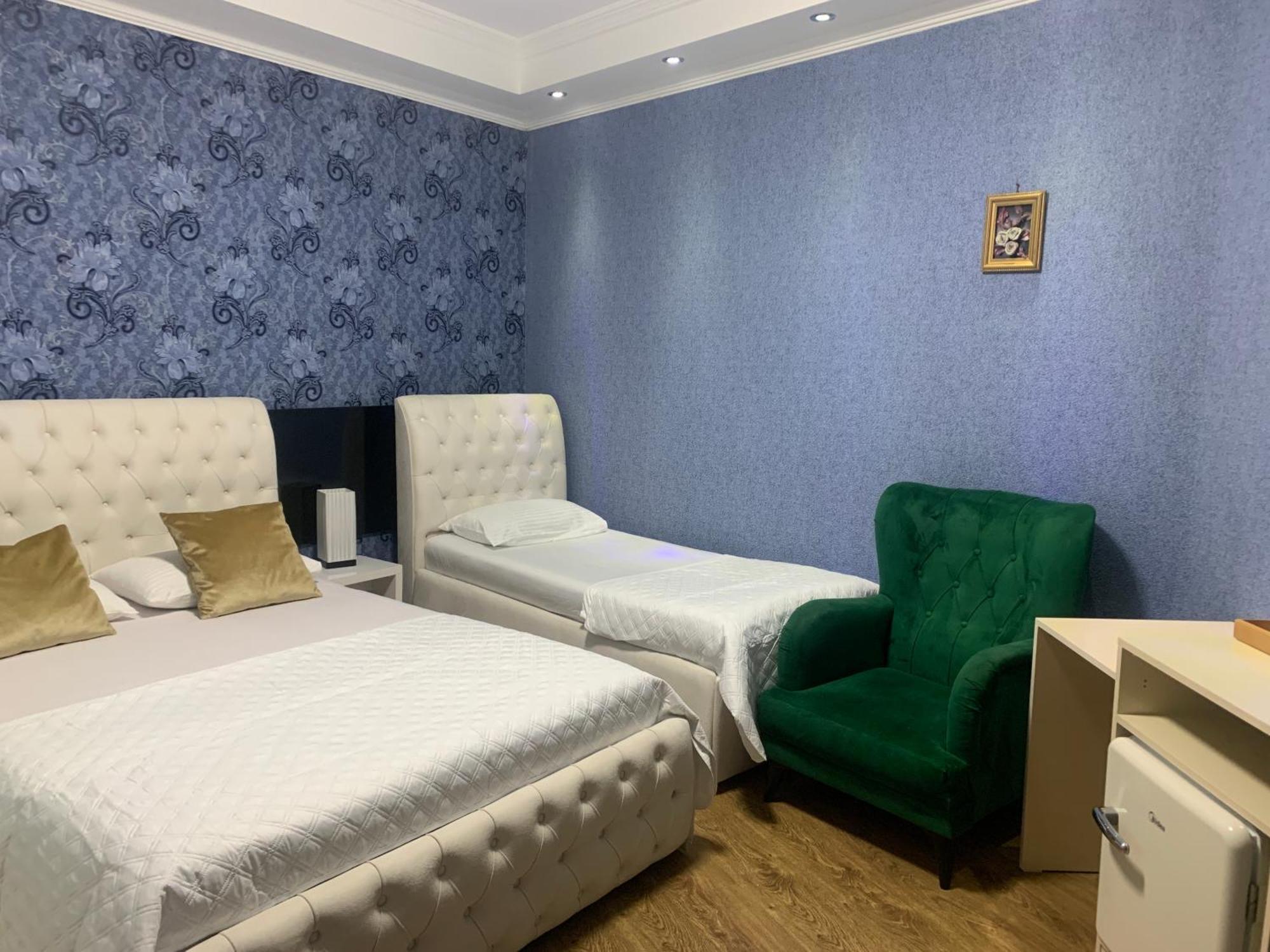 Aisi Kutaisi Hotel Luaran gambar