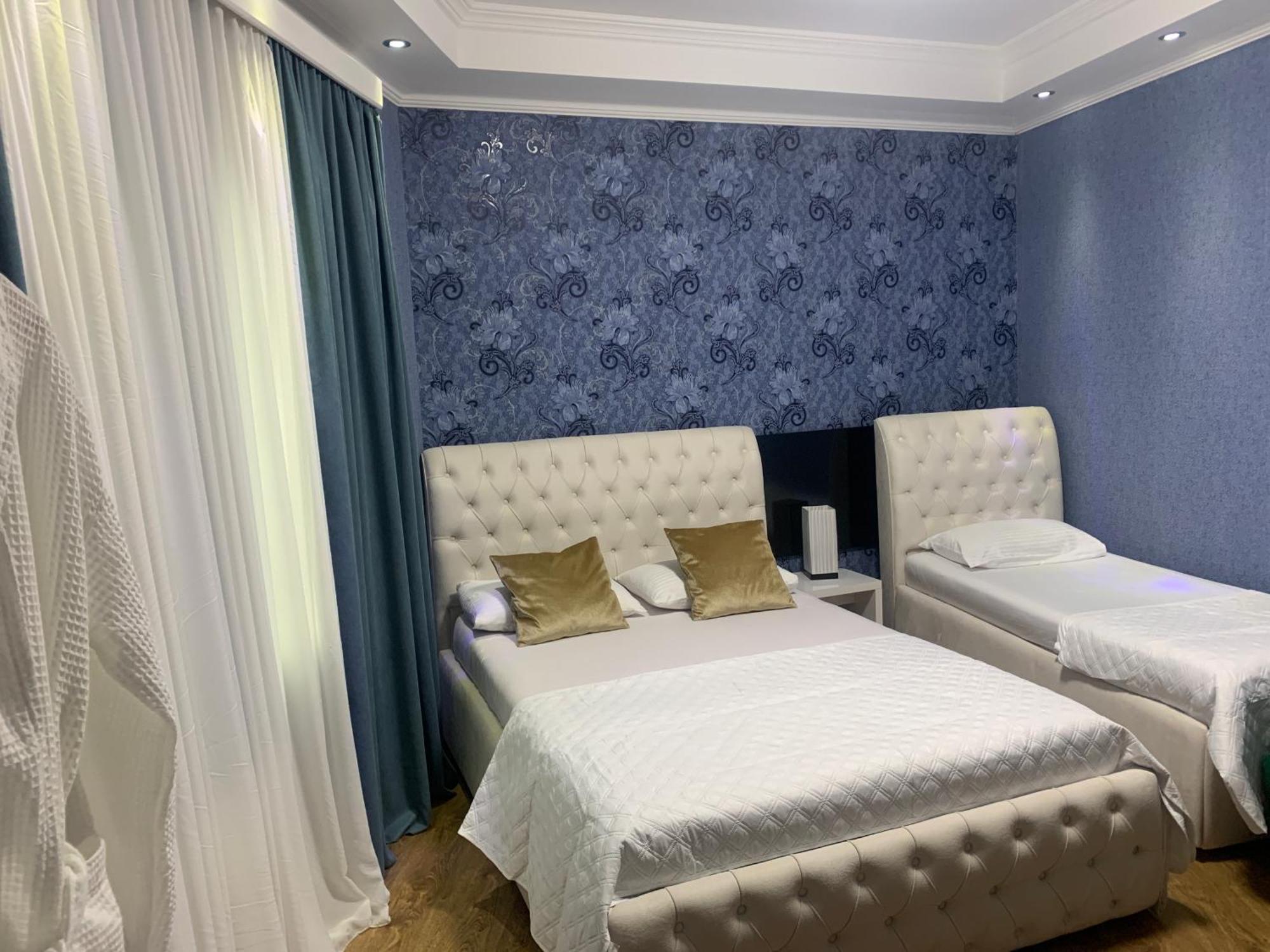Aisi Kutaisi Hotel Luaran gambar